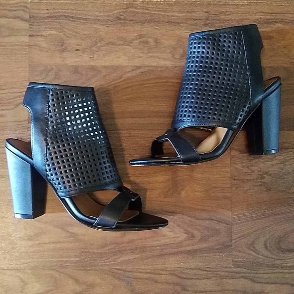 Black Dolce Vita Shoes